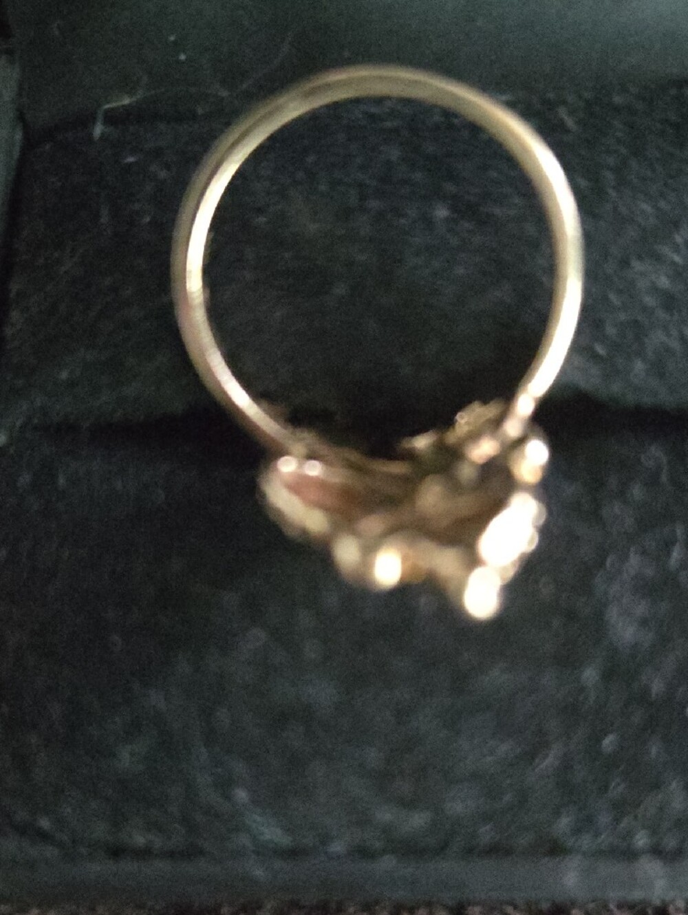VINTAGE Black Hills10K Gold Leaf Motif Ring - Gold and Rose Gold Accents - Picture 3 of 7